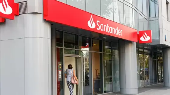 Banco Santander, Inditex y Acciona, las que más información no financiera publican