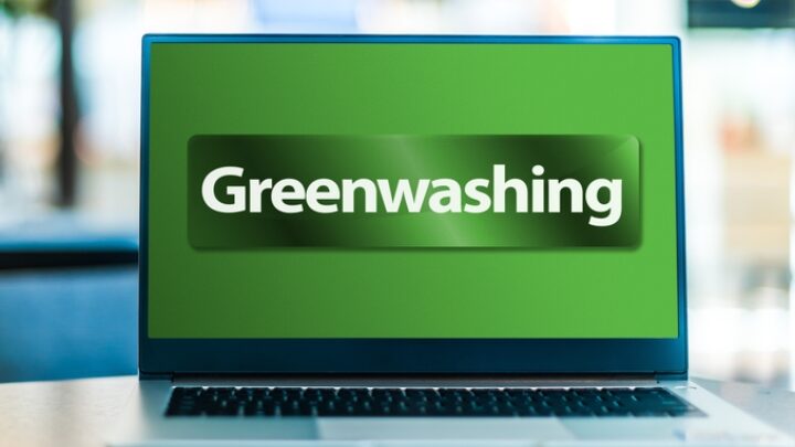 Sumar propone aumentar las multas a las empresas por ‘greenwashing’