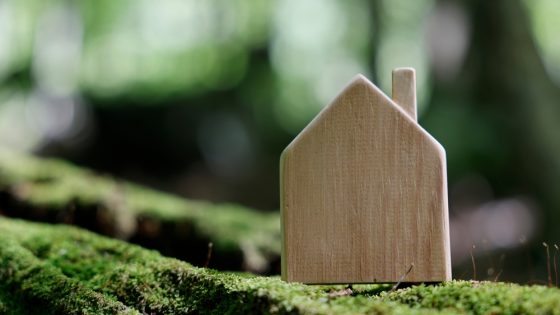 La UE movilizará 3.000 millones para adelantar inversiones en la descarbonización de edificios y transporte