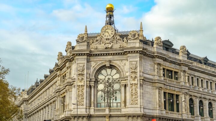 El Banco de España pide evitar plantear la sostenibilidad como obstáculo a la competitividad
