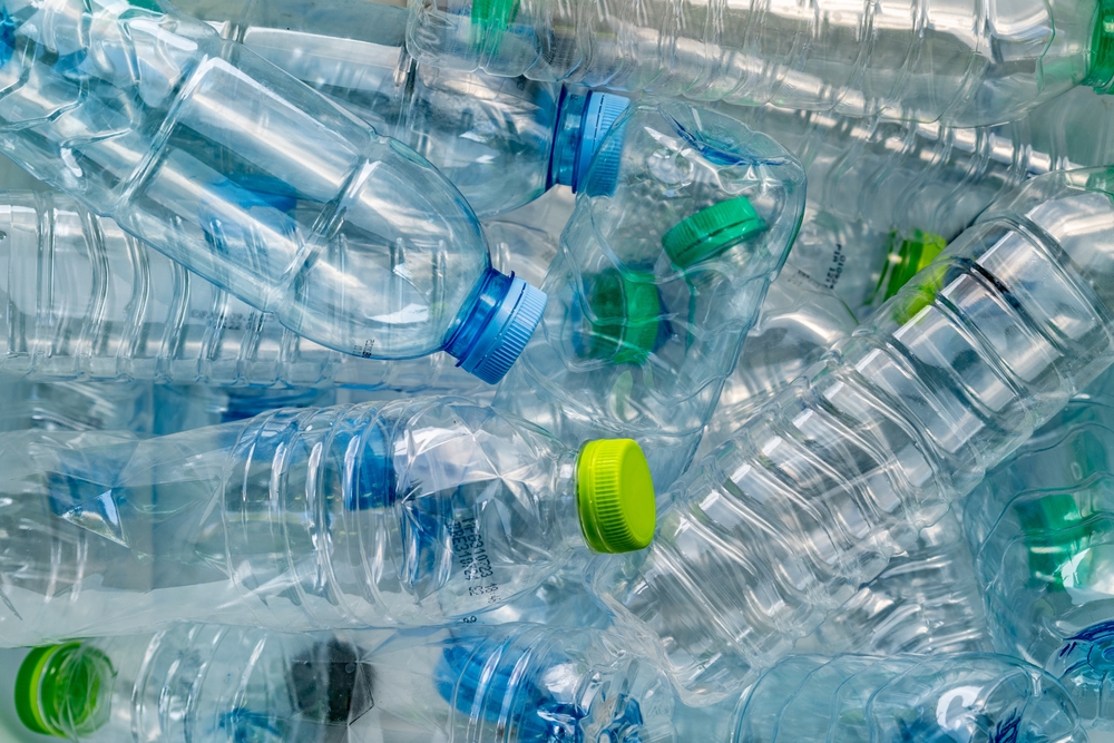 Imagen del artículo Reglas para calcular el contenido reciclado en botellas de plástico de un solo uso