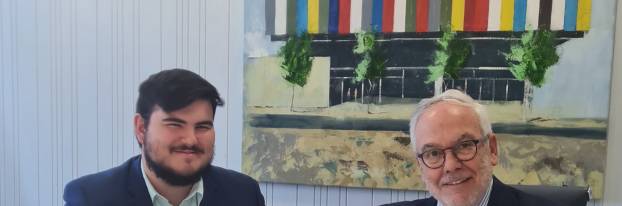 Imagen del artículo Firmamos un acuerdo de colaboración con IURIS URJC para favorecer la implementación del conocimiento en el ámbito universitario