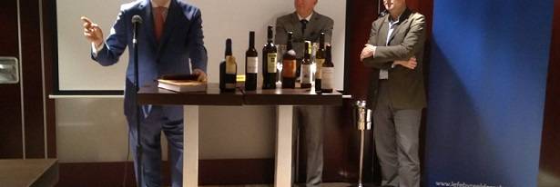 Imagen del artículo La presentación del Memento Vino se convierte en una excelente ocasión para maridar libros con vino