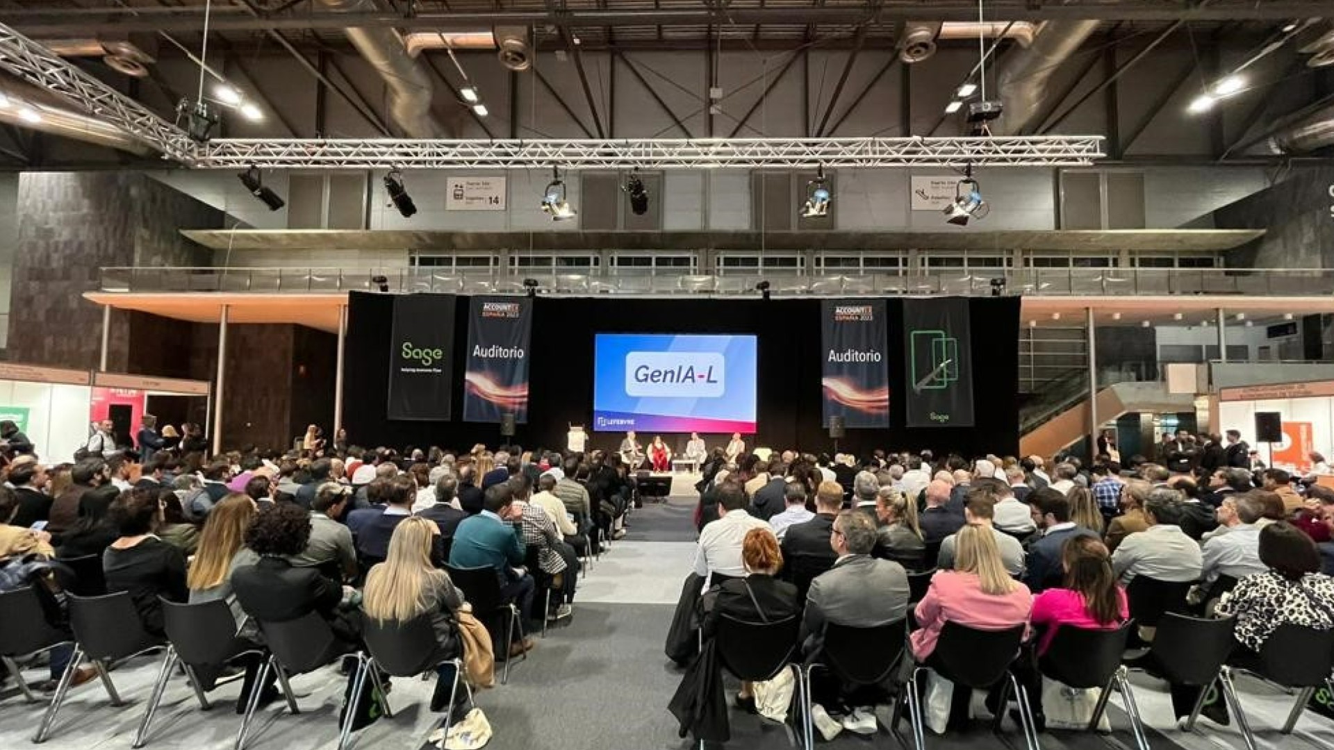 Presentamos GenIAL, la nueva solución de IA generativa para los